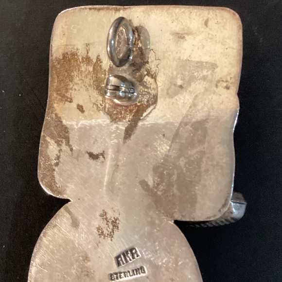 Vintage RHB Sterling Silver Carved Stone Floral Brooch – Statement Pin - Picture 6 of 8